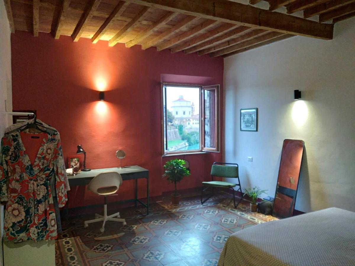 Lotte'S Guesthouse Livorno Ngoại thất bức ảnh