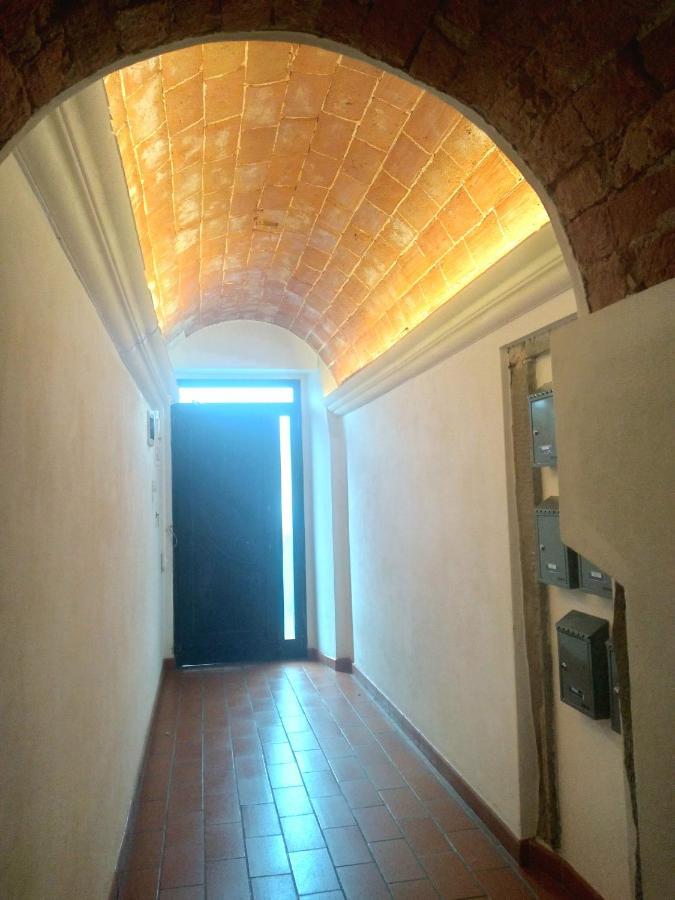 Lotte'S Guesthouse Livorno Ngoại thất bức ảnh