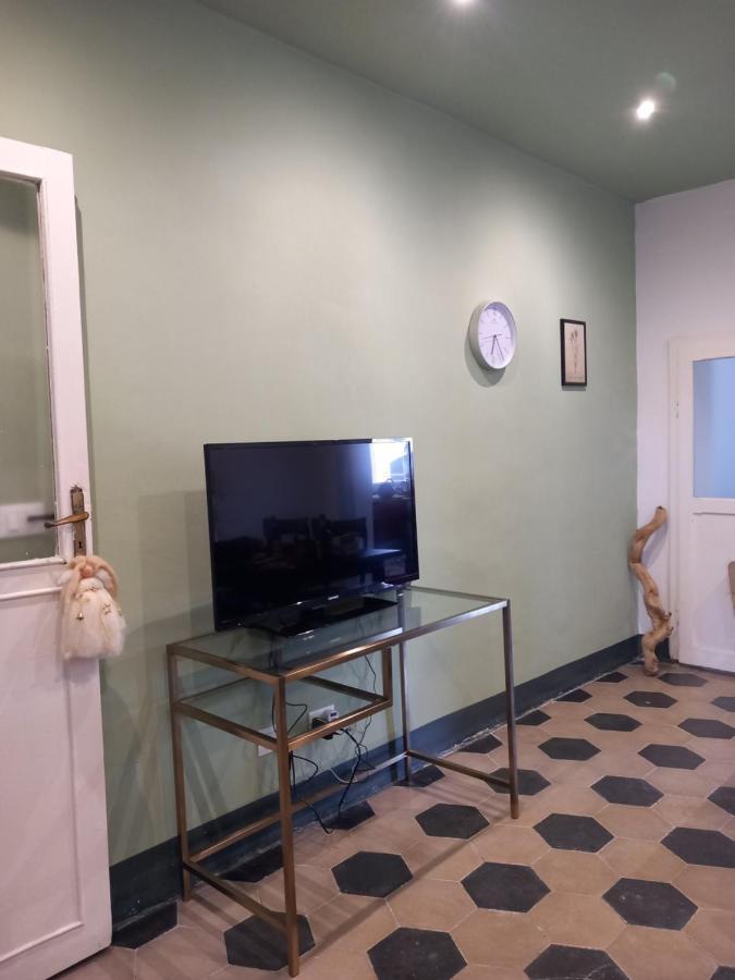 Lotte'S Guesthouse Livorno Ngoại thất bức ảnh